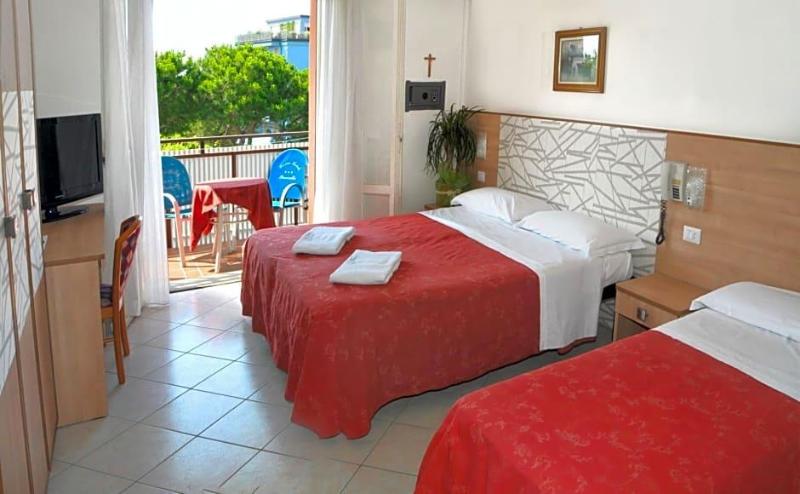 Hotel Zenith image