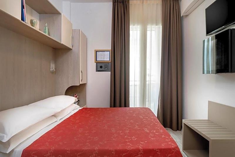 Hotel Zenith image