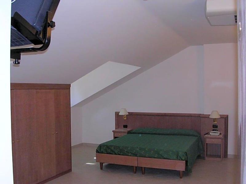 Hotel Riviera image