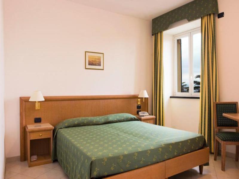 Hotel Riviera image