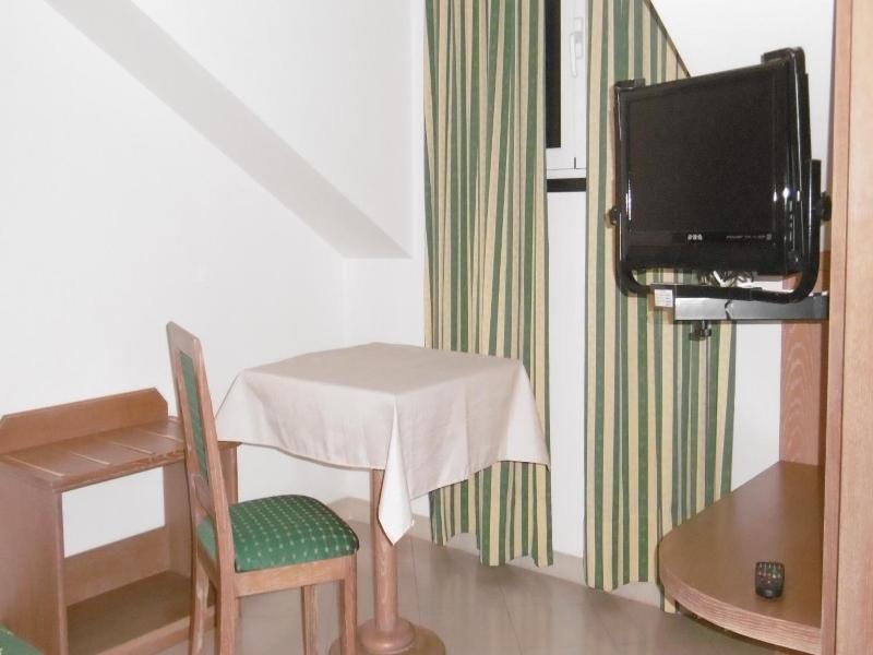 Hotel Riviera image