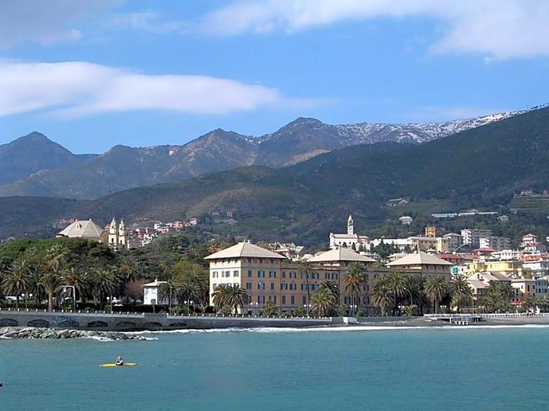 Hotel Riviera image