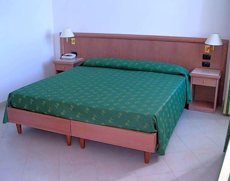 Hotel Riviera image