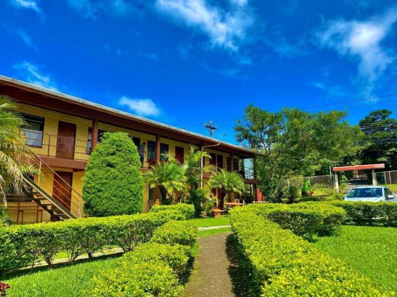 El Nido Lodge image