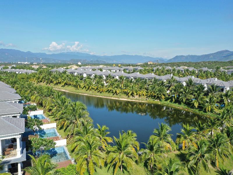 Melia Vinpearl Cam Ranh Beach image