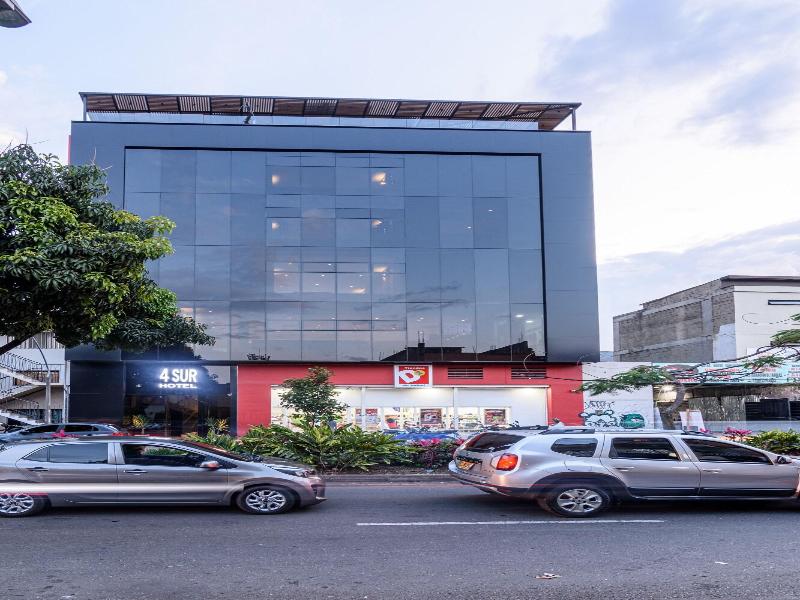 4 Sur Hotel image