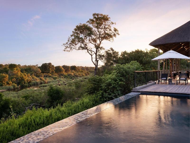 Leopard Sands, Kruger Park image