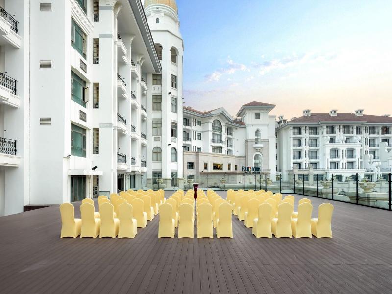 Four Points By Sheraton Yangjiang City Center image
