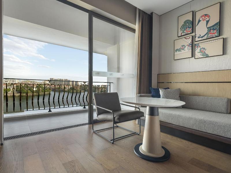 Four Points By Sheraton Yangjiang City Center image