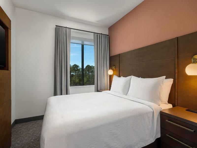 SUITE TWO DOUBLE BEDS — photo 4