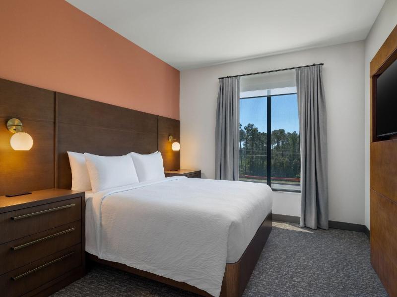 SUITE TWO DOUBLE BEDS — photo 8