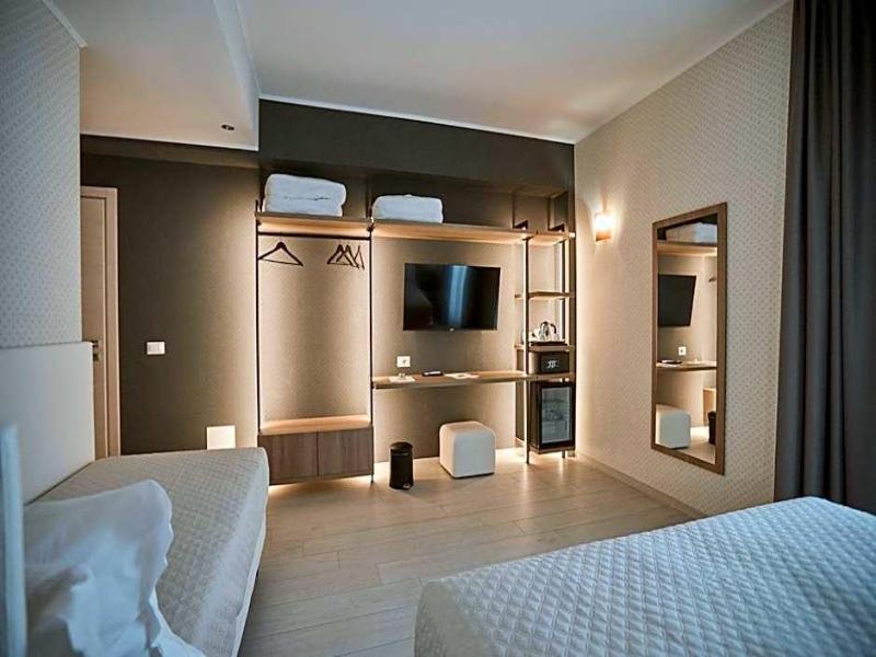 Castrichella Boutique Hotel Rome Airport image