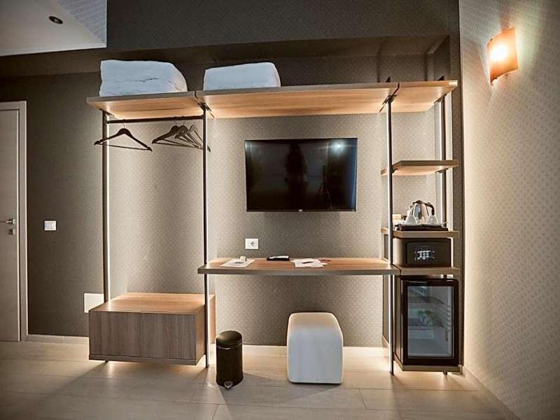 Castrichella Boutique Hotel Rome Airport image