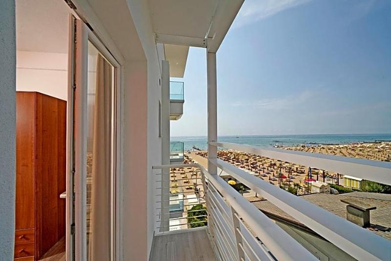 Hotel Strand A Frontemare image