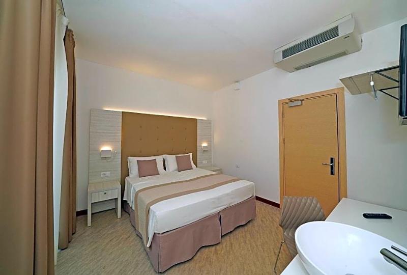 Hotel Strand A Frontemare image