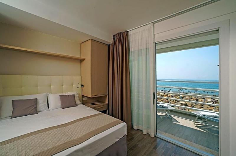 Hotel Strand A Frontemare image
