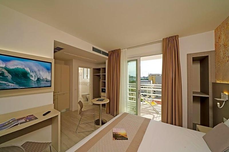 Hotel Strand A Frontemare image