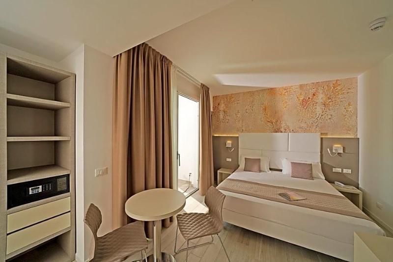Hotel Strand A Frontemare image