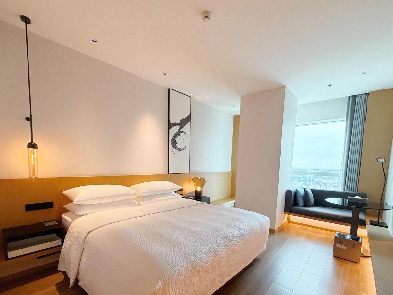 Fairfield By Marriott Shenzhen Bao'an image