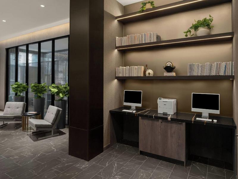 Ac Hotel By Marriott St. Louis Clayton image