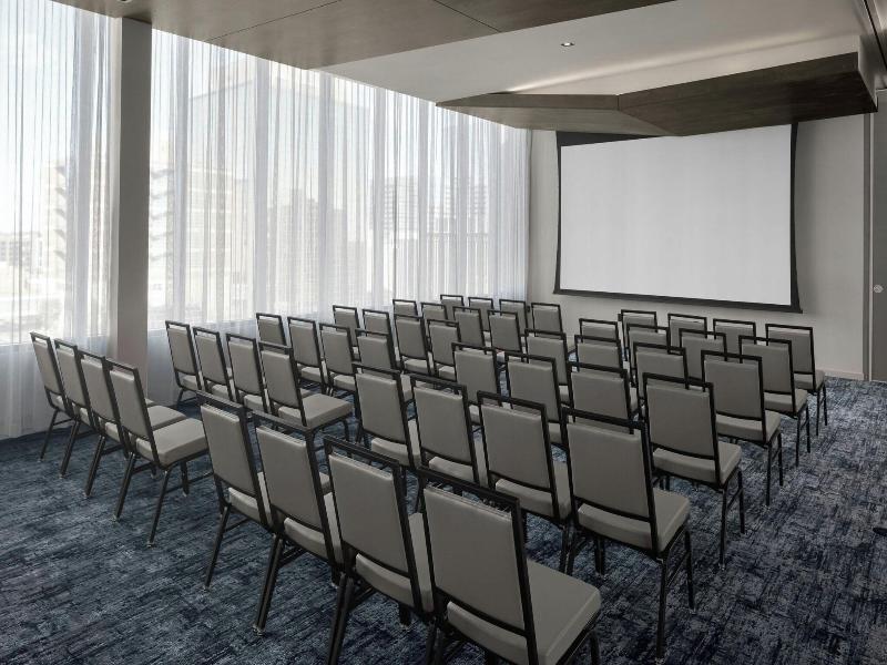Ac Hotel By Marriott St. Louis Clayton image