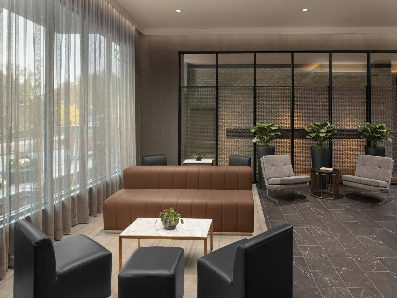 Ac Hotel By Marriott St. Louis Clayton image