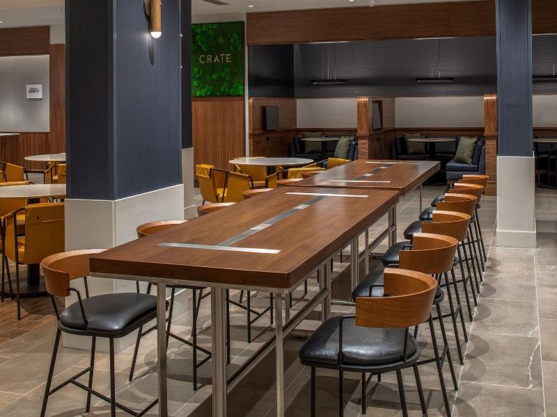 Courtyard By Marriott Olympia image
