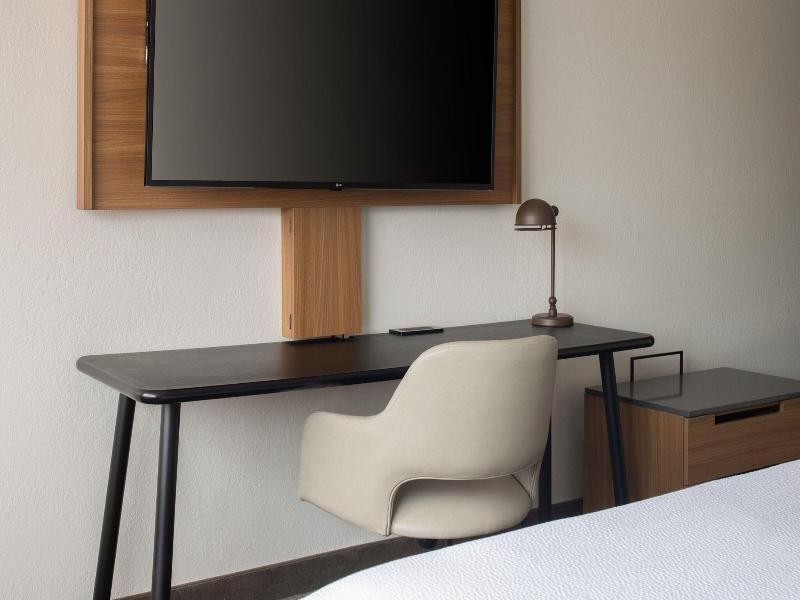 Fairfield Inn & Suites By Marriott Issaquah image