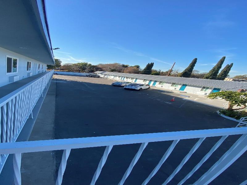 Plaza Inn Motel Los Angeles Area image
