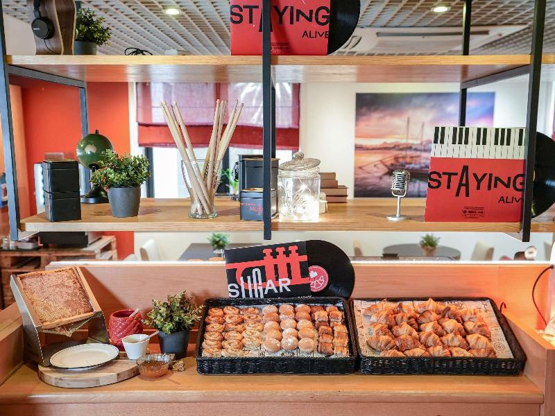 Ibis Porto Centro Sao Bento image