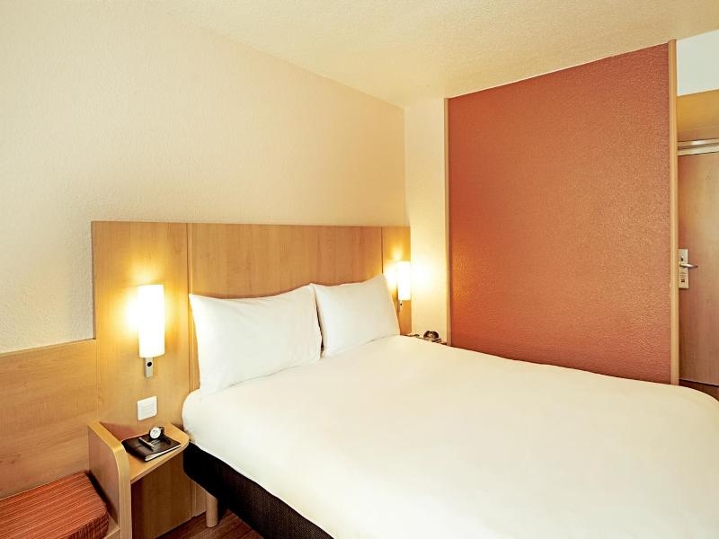Ibis Porto Centro Sao Bento image