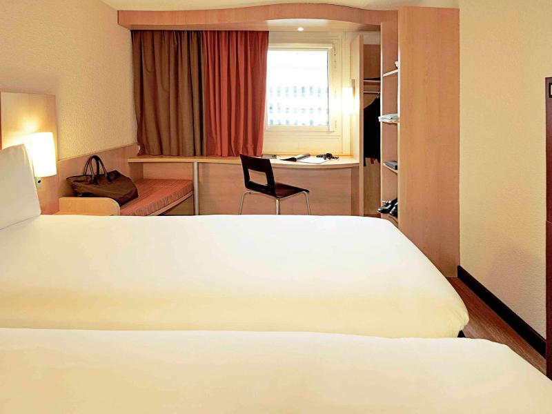 Ibis Porto Centro Sao Bento image