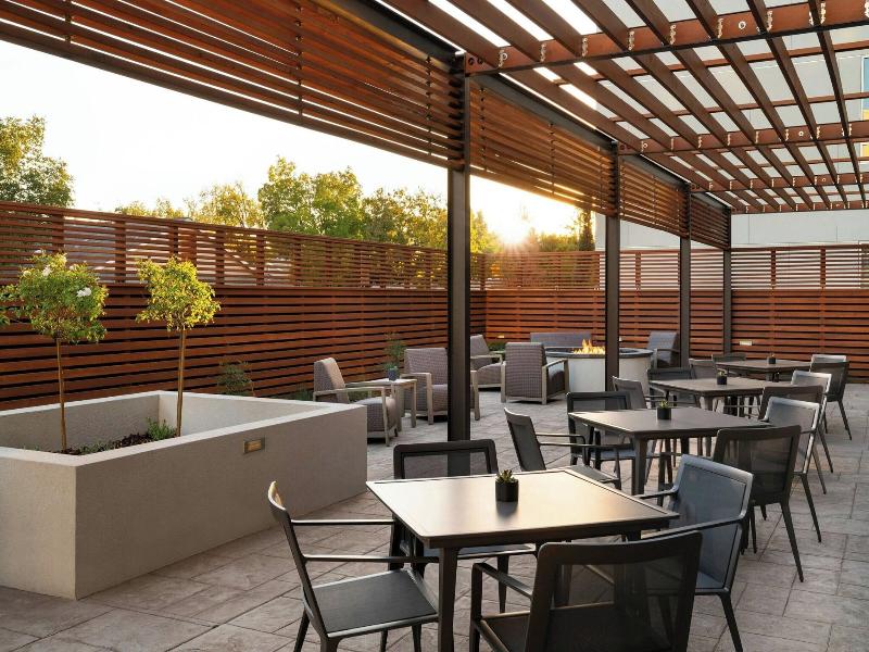 Courtyard By Marriott Cleveland