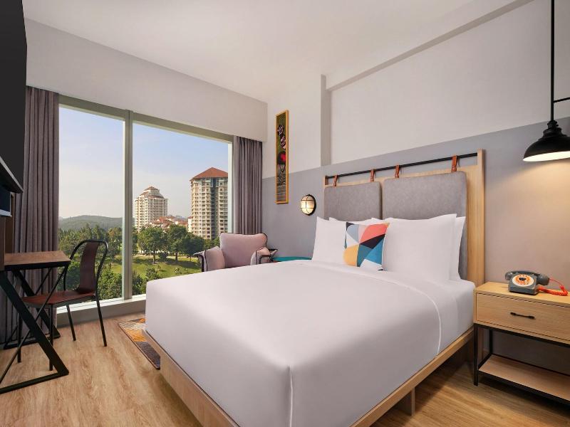Moxy Putrajaya image