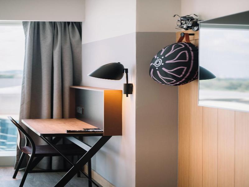 Moxy Putrajaya image