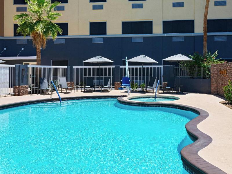 Fairfield Inn & Suites Phoenix South Mountain Area image