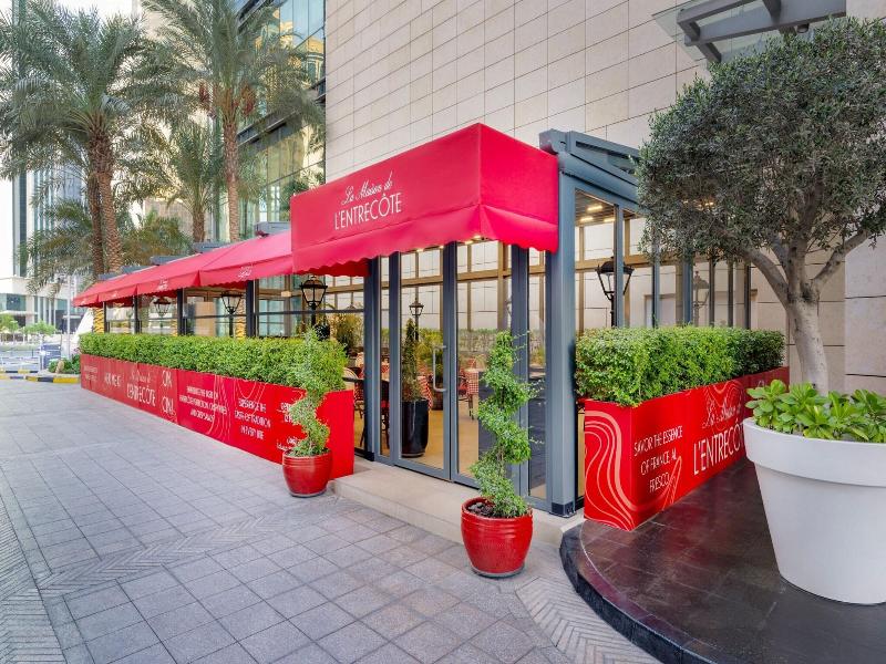Le Meridien City Center, Doha image