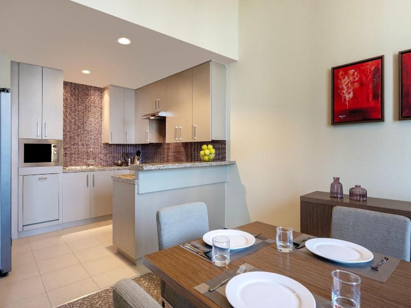 Le Meridien City Center, Doha image