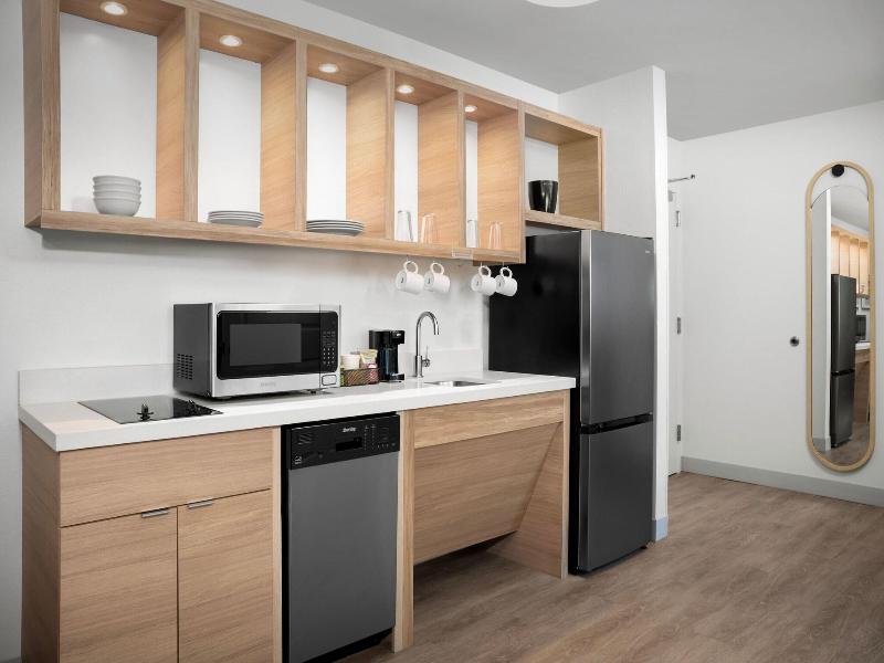 Towneplace Suites By Marriott Birmingham South image