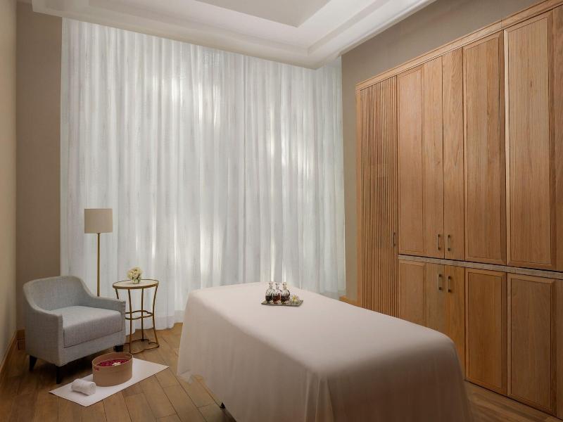Itc Ratnadipa, A Luxury Collection Hotel, Colombo image