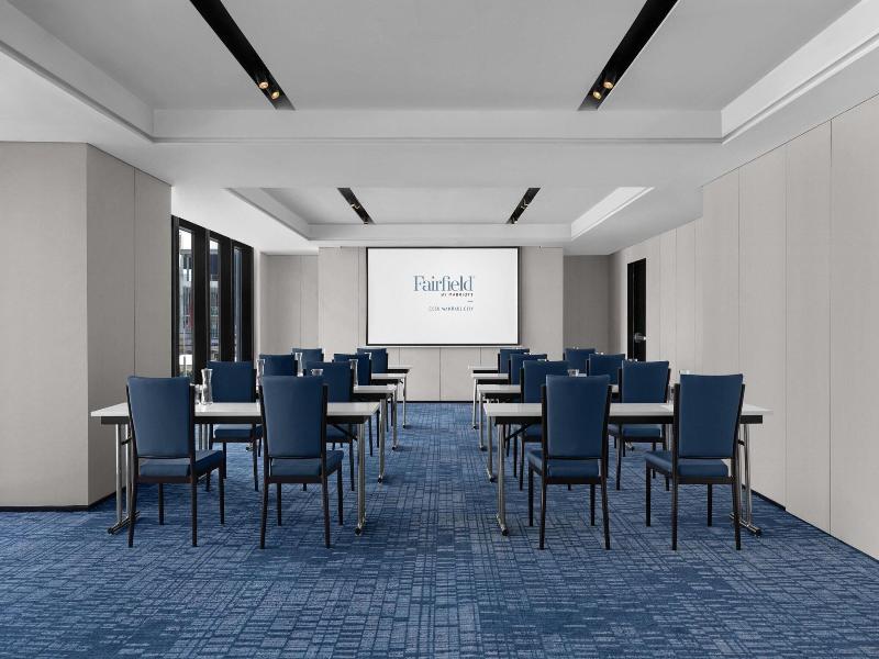 Fairfield By Marriott Cebu Mandaue City image