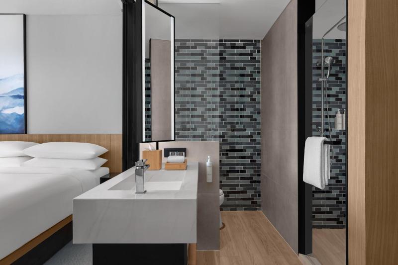 Fairfield By Marriott Cebu Mandaue City image