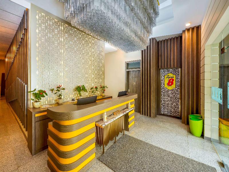 Super 8 By Wyndham Solo