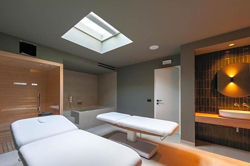 Limen Wellness Hotel & Spa image
