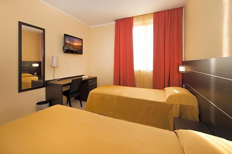Hotel Letiziv image