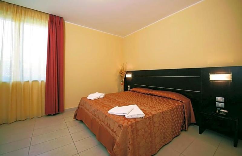 Hotel Letiziv image