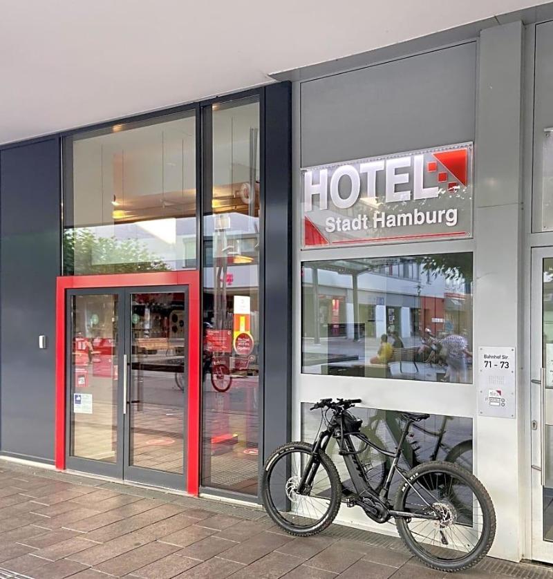 Hotel Stadt Hamburg Am Fluss Saarbrv Cken image