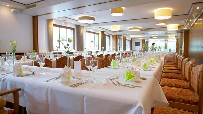 Hotel Restaurant Und Gv Stehaus Lv Wen image
