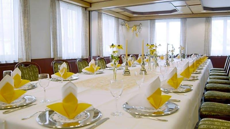 Hotel Restaurant Und Gv Stehaus Lv Wen image