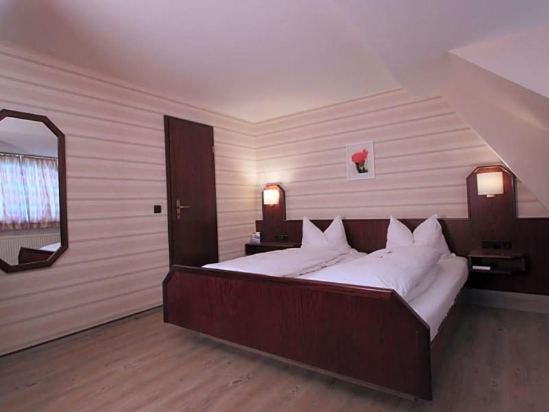 Hotel Restaurant Und Gv Stehaus Lv Wen image